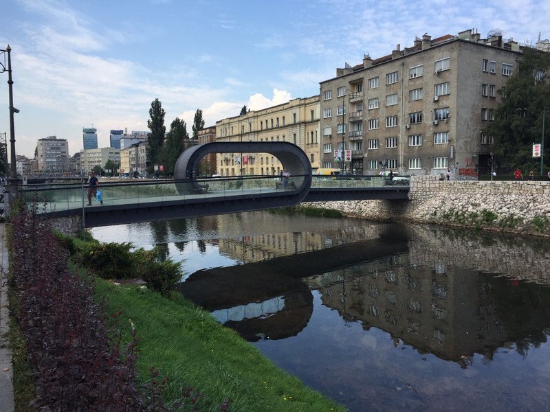 Festina-Lente-Bridge-2